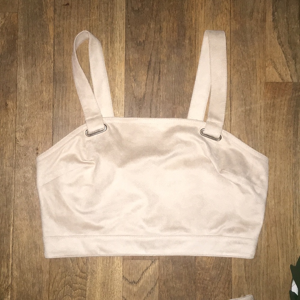 Two piece set - Picture 3 of 5